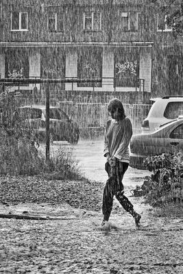 Черно белое фото дождь