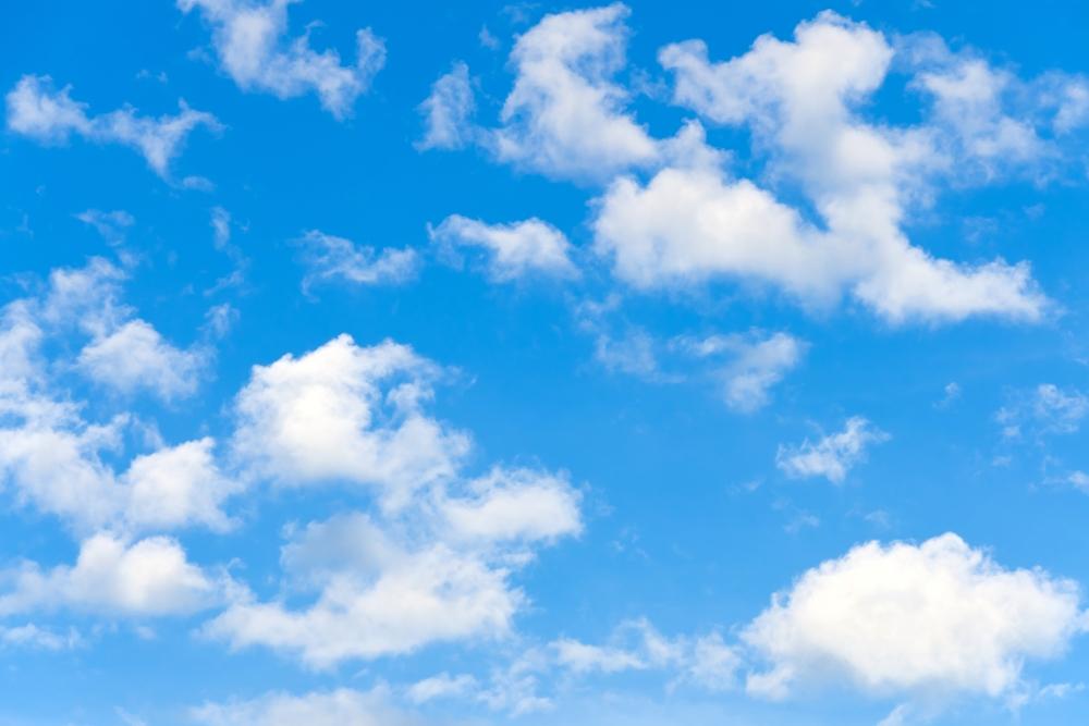 Картинка голубое небо с облаками